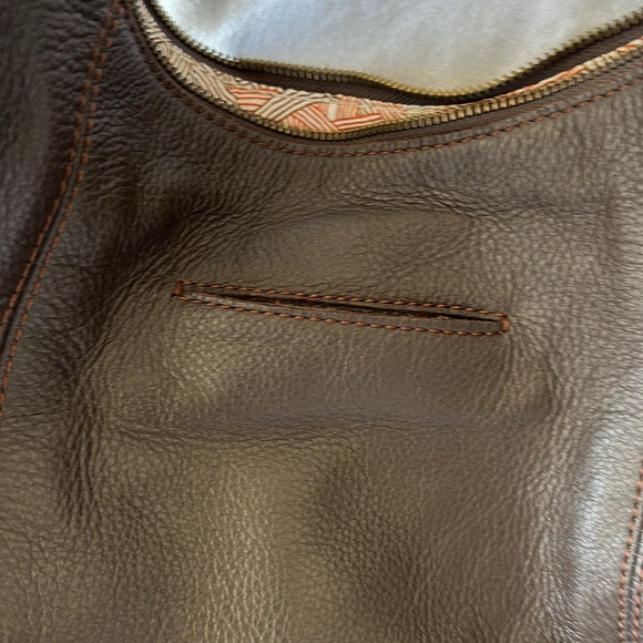The Sak! Brown Leather purse. - Picture 5 of 7